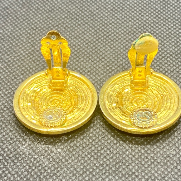 St John Vintage Clip-Ons - Picture 8 of 8